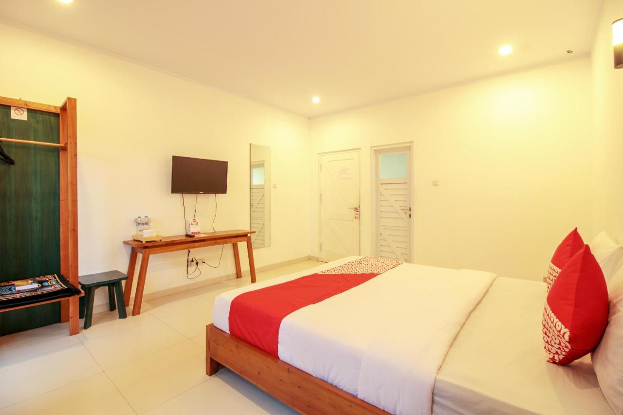 Oyo 396 Tibrae Residence Syariah Lembang Exterior photo